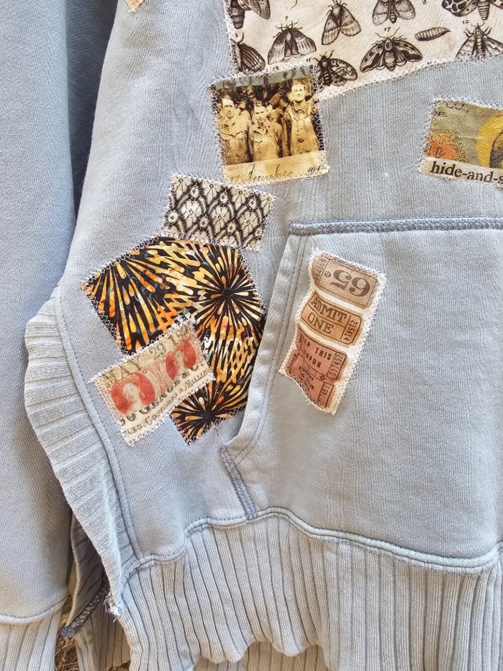 Vintage American Eagle Outfitters Light Blue Patchwork Graphic Hoodie - Picture 5 of 8